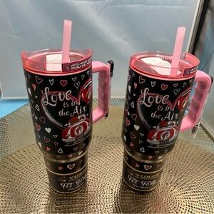 Set of 2 New Buccees holiday Love is in the Air Travel tumblers